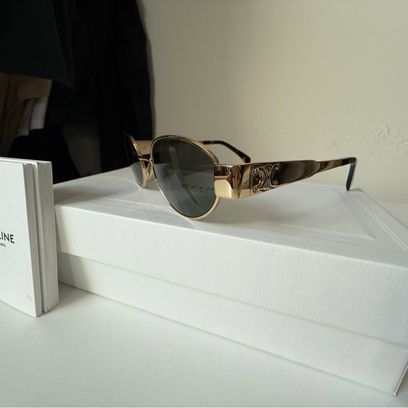 Celine - Triomphe Oval Metal Sunglasses (Brand new!) - Picture 4 of 9